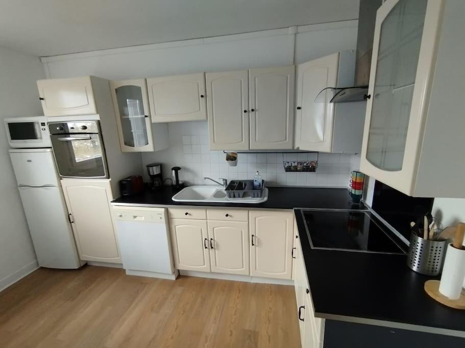Appartement Courbaril A Nantes Luaran gambar