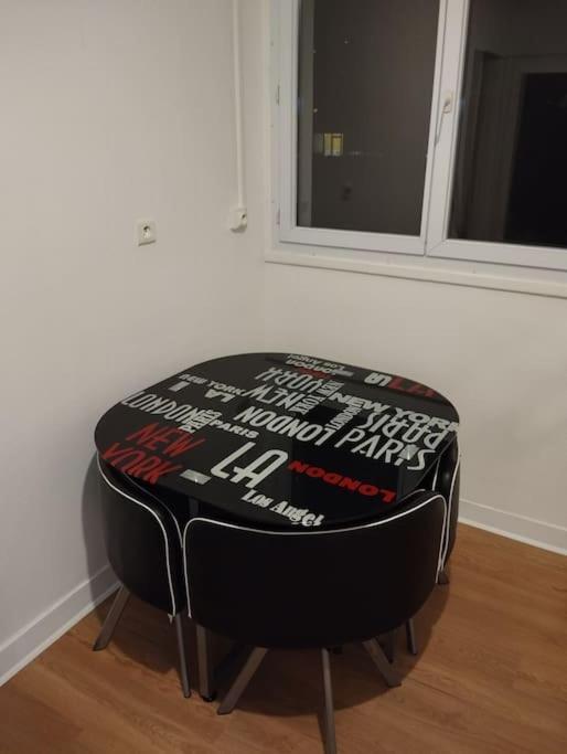 Appartement Courbaril A Nantes Luaran gambar